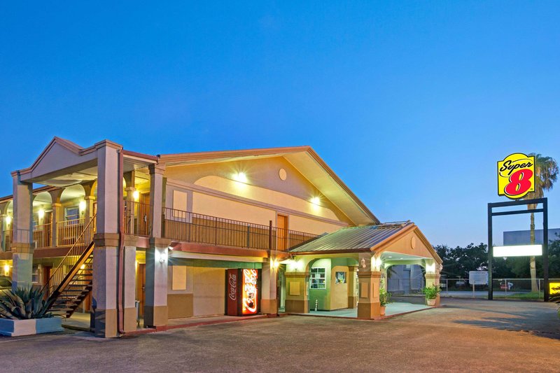 Super 8 By Wyndham La Marque Tx/Texas City Area,Galveston County>>Galveston,2 star