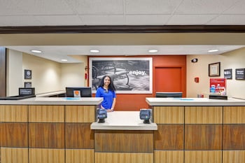 hampton inn albany wolf road airport