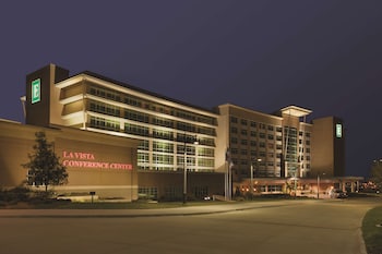 Embassy Suites Omaha-La Vista/Hotel & Conference Center,La Vista>>Chalco,4 star