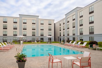 Holiday Inn East Windsor By Ihg,East Windsor>>East Brunswick,3 star
