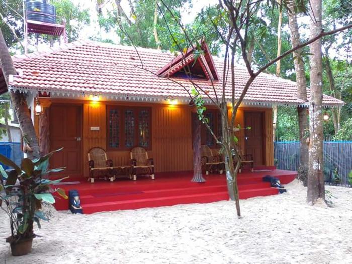Marari Beach House,,3 star