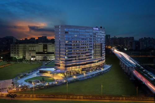 novotel kolkata hotel and residences hotel