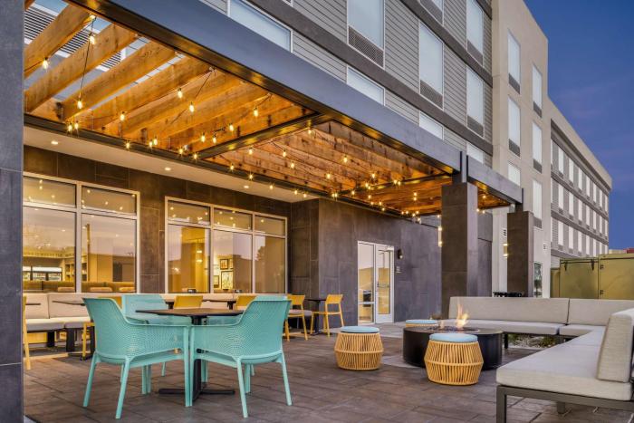 Home2 Suites By Hilton Colorado Springs Airport,,3 star