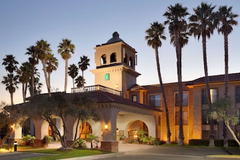 Embassy Suites By Hilton Lompoc Central Coast,Santa Barbara>>Lompoc,4 star