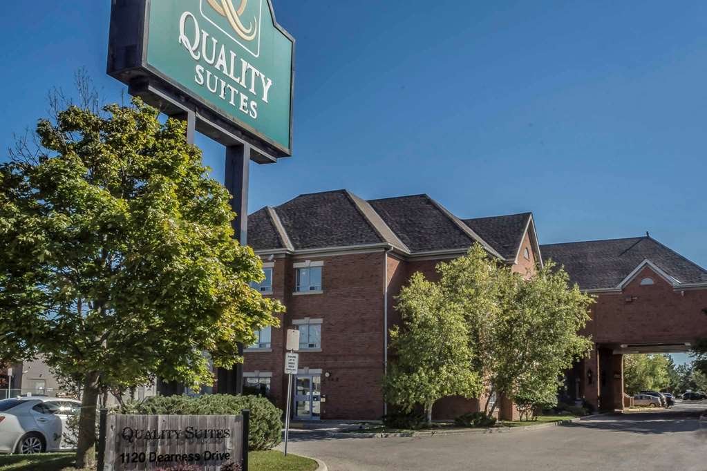 comfort suites london