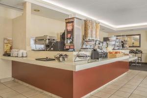 comfort suites london