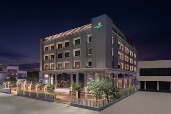 lemon tree hotel hisar