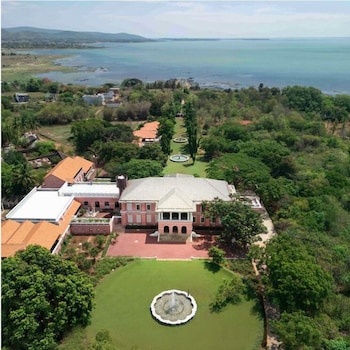 Rambha Palace,,4 star