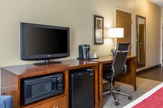 comfort inn la porte