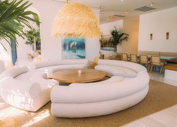 Flow Miami Hotel,,4 star