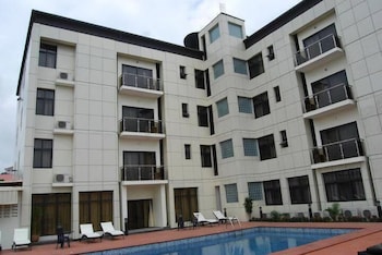 pearl court residence and hotels
