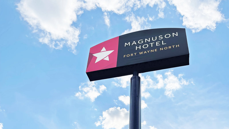 magnuson hotel fort wayne north coliseum