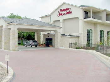 Hampton Inn & Suites Fredericksburg,Fredericksburg>>Bexar County,3 star