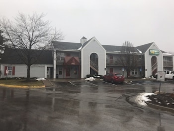 Extended Stay Lenexa Studios,Johnson>>Fort Leavenworth,3 star