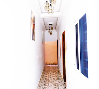 The Champion Hôtel,,3 star