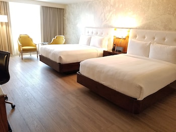 renaissance baton rouge hotel