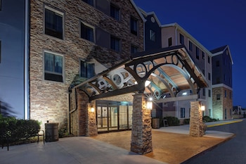 Staybridge Suites Lincoln Northeast By Ihg,Lincoln County>>Lincoln,3 star