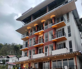 Divsai Retreat,,0 star