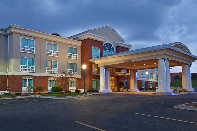 holiday inn express hotel and suites grand rapids north by ihg