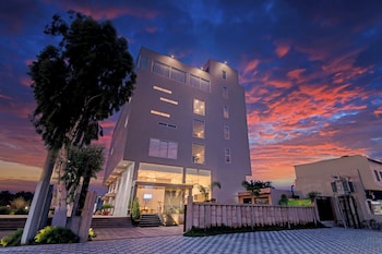 Stamps Kana By Eight Continents,,3 star