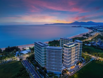 crowne plaza sanya yazhou bay by ihg