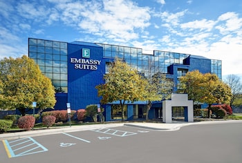 Embassy Suites By Hilton Detroit Livonia Novi,Detroit>>Dearborn,4 star