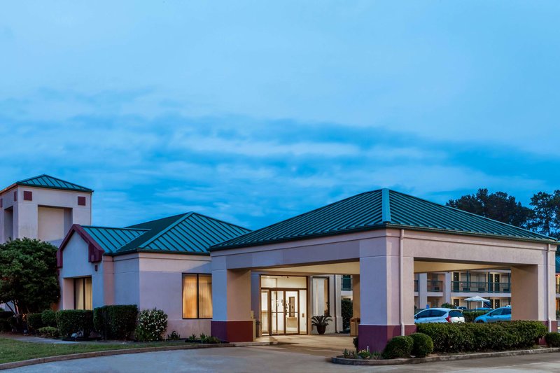 super 8 by wyndham jasper tx