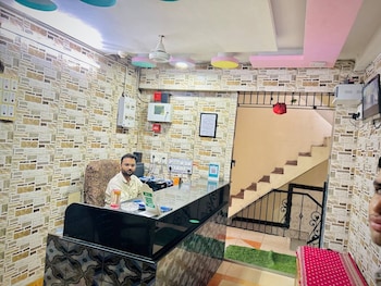 Hotel Ashadeep,D Colony,2 star