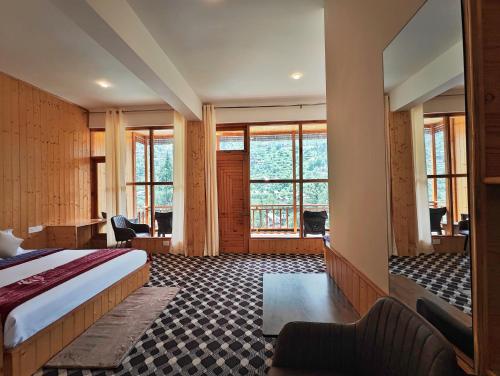 room-image