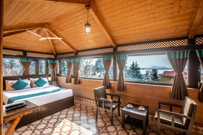 Olive County, Srinagar,Nishat,3 star