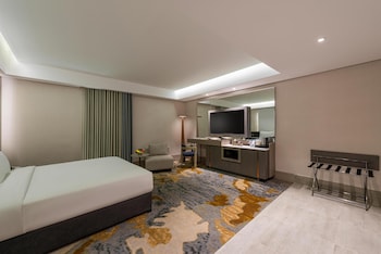 grand plaza hotel tabuk