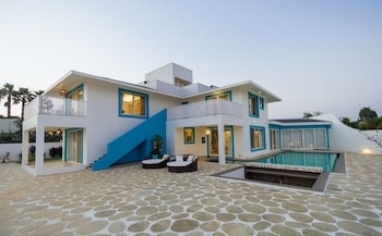 casa singh by akama homes