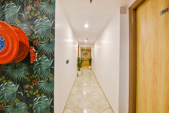 Fabhotel Tree House,Dwarka,3 star