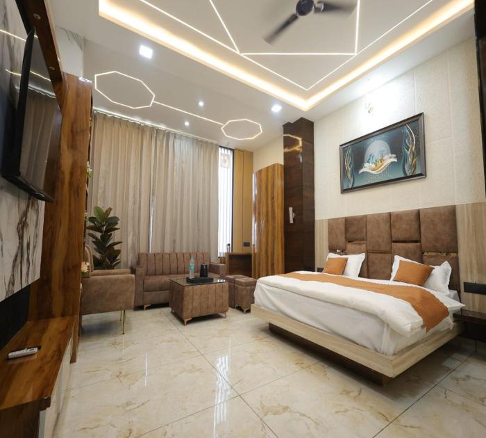 Aayu Residency, 16.1 Km From City Centre>>Central Hope Town, Dehradun ,3 star