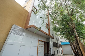 Treebo Riwaayat Regency,,3 star