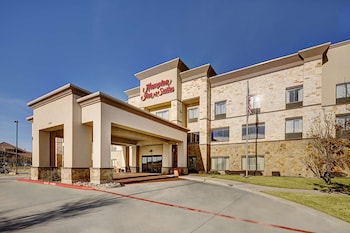 hampton inn and suites mansfield