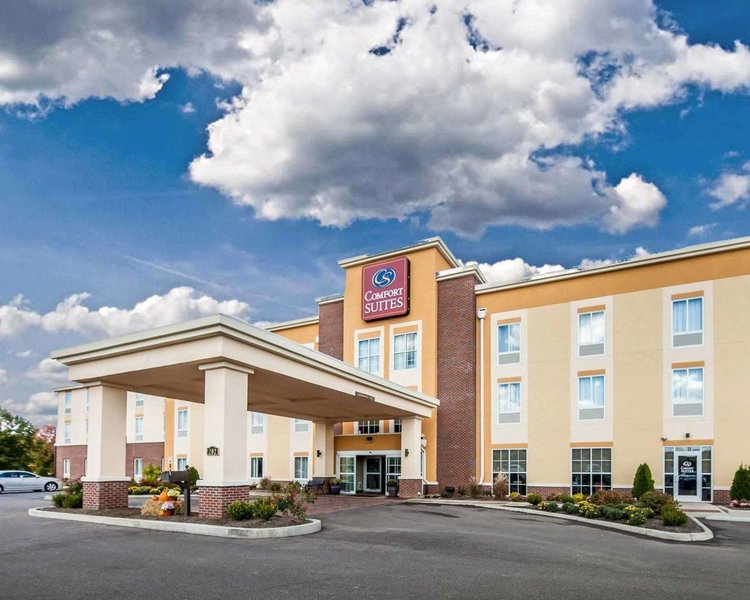 comfort suites marietta parkersburg