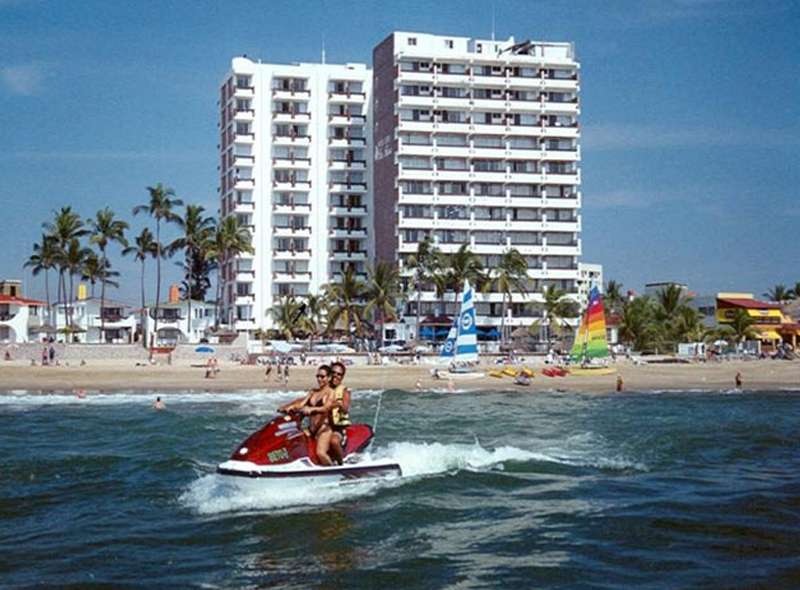 suites las flores beach mazatlan