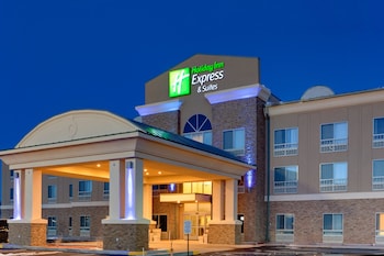 holiday inn express hotel and suites grants milan by ihg