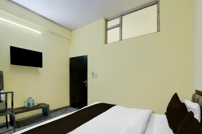 Collection O Sunder Nagar Golvyas Formerly Hotel Vanshil,,3 star