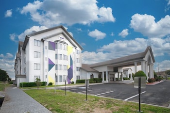 spark by hilton amarillo east