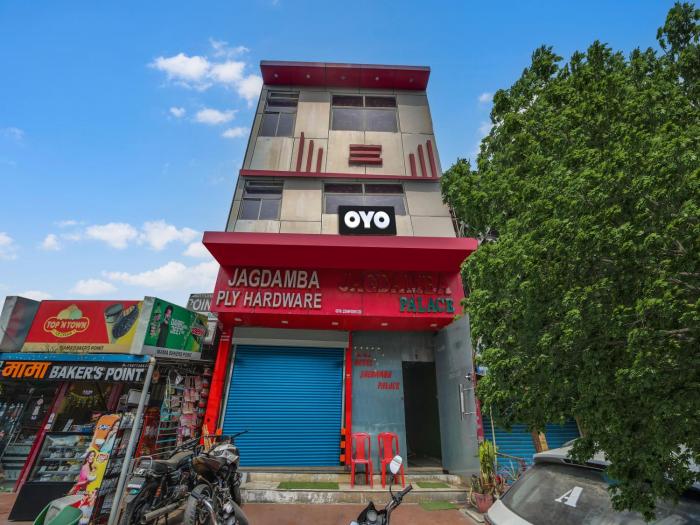 Hotel O Jagdamba Hotel,,3 star