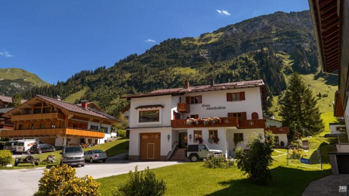 haus schrofenstein