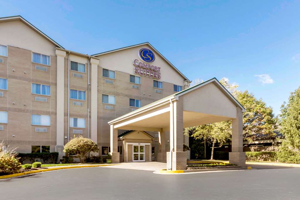 comfort suites keeneland