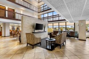 Sonesta Essential Houston Hobby Airport,,3 star