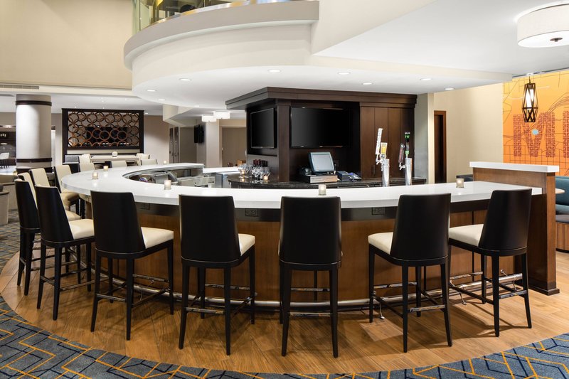 Courtyard By Marriott Minneapolis Downtown,Downtown Minneapolis>>Brooklyn Park,3 star