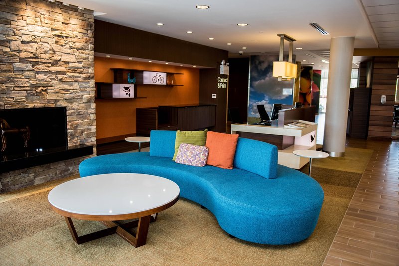 Fairfield Inn & Suites By Marriott Moncton,Moncton>>Dieppe,2.5 star