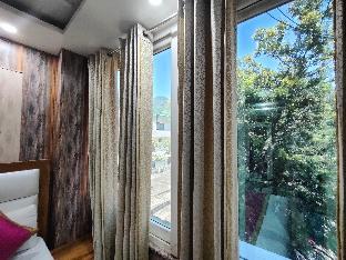 Hotel Laxman Jhula Inn,,1 star