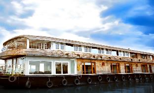 Best Kerala Houseboat,,5 star
