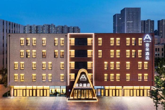 atour hotel jinan tangyan century avenue